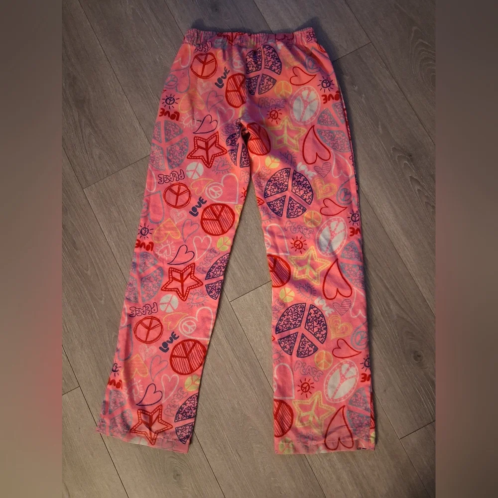 Old Navy Pink Pajama Pants With Peace Signs And Hearts Design (KID'S SIZE)